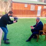 חנניה נפתלי מצלם את ראש הממשלה