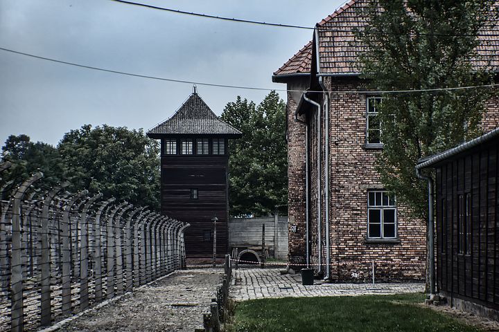 מחנה ההשמדה אושוויץ (צילום Pixabay)